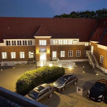 U3z Hostel